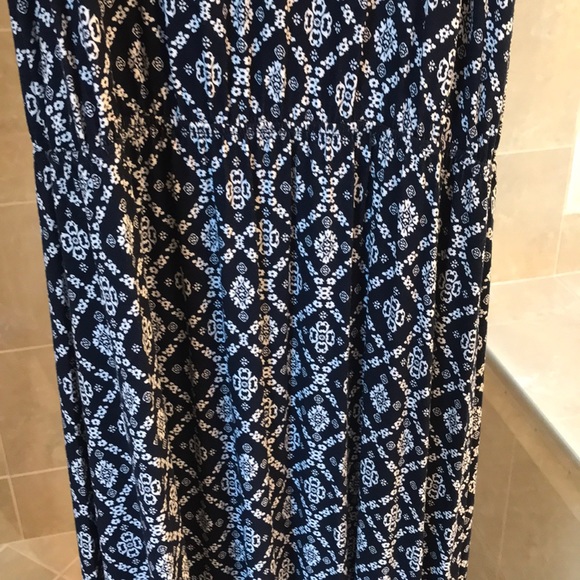 Maxi Dress Never worn - Picture 4 of 4